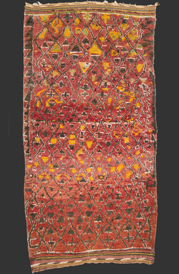 TM 2308, pile rug, Ait bou Ichaouen (a fraction of the Ait SeghrouchÃ¨ne du Sud, north + north-east of #Talsint) in Morocco's wild east, 1980s, 415 x 205 cm / 13' 8'' x 6' 9'', high resolution image + price on request







